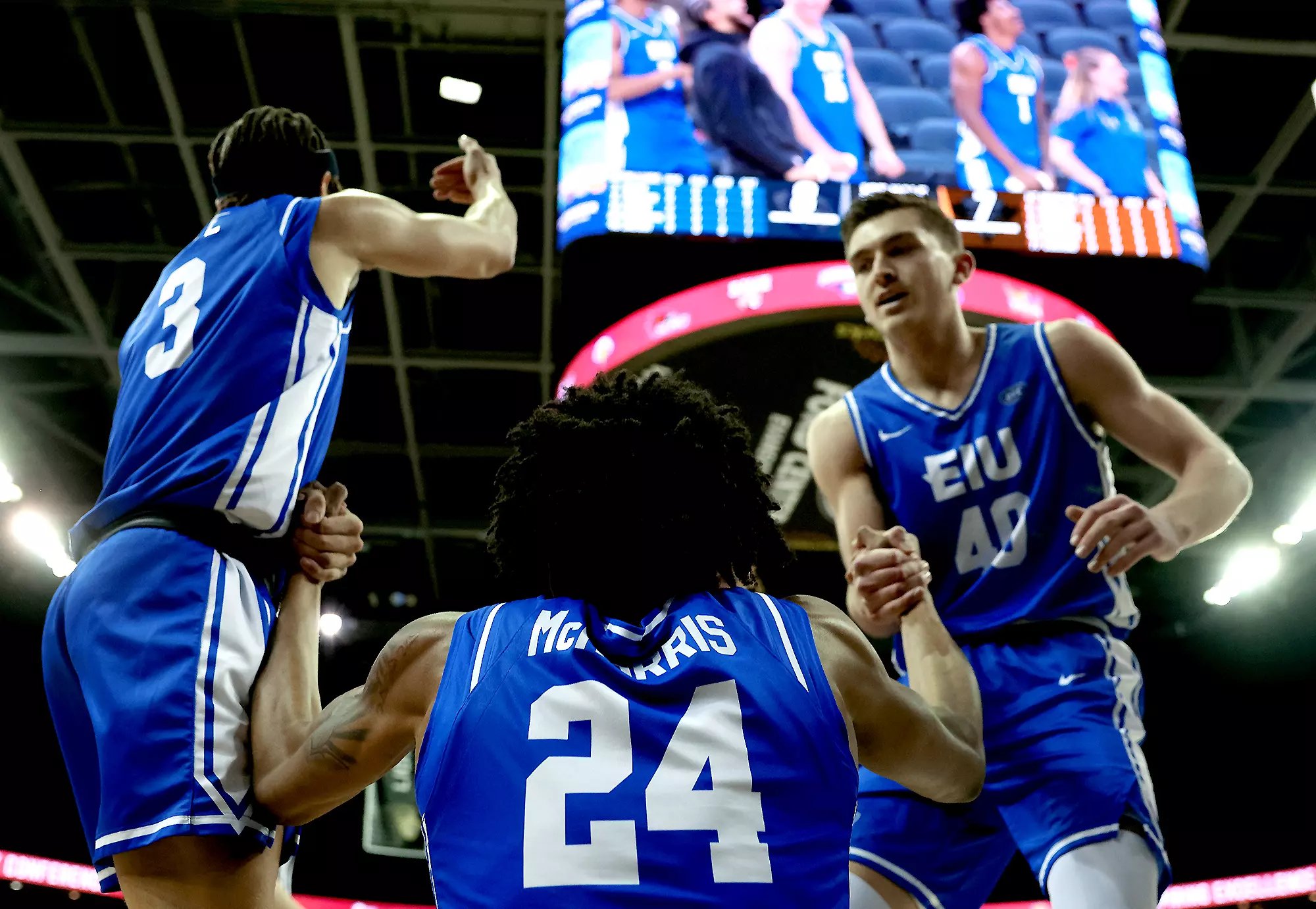 Mens basketball