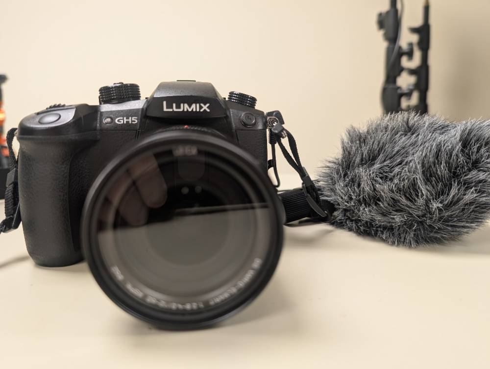 Panasonic Lumix GH5 Camera