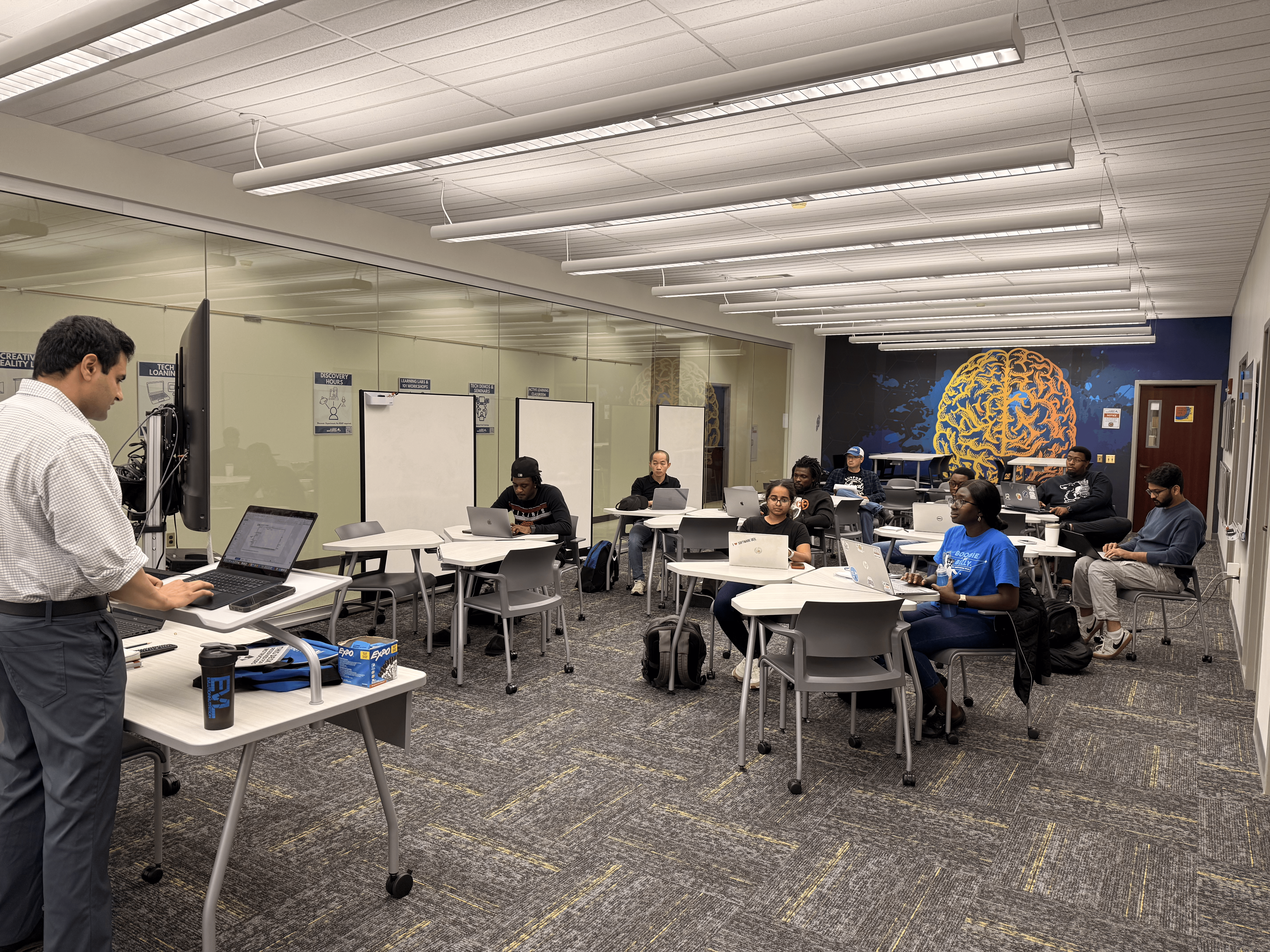 Faculty utilizing Active Learning Space