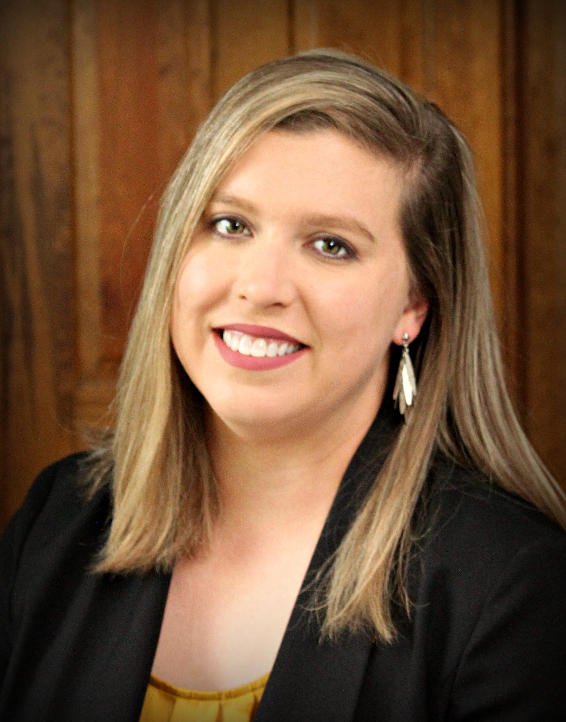 Image of Amanda Groves