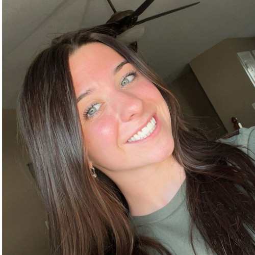 Hailey Brady, Public Health & Science at EIU