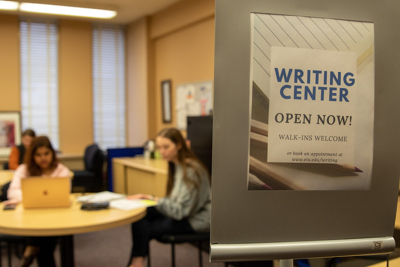 Exterior shot of writing center room in Coleman Hall